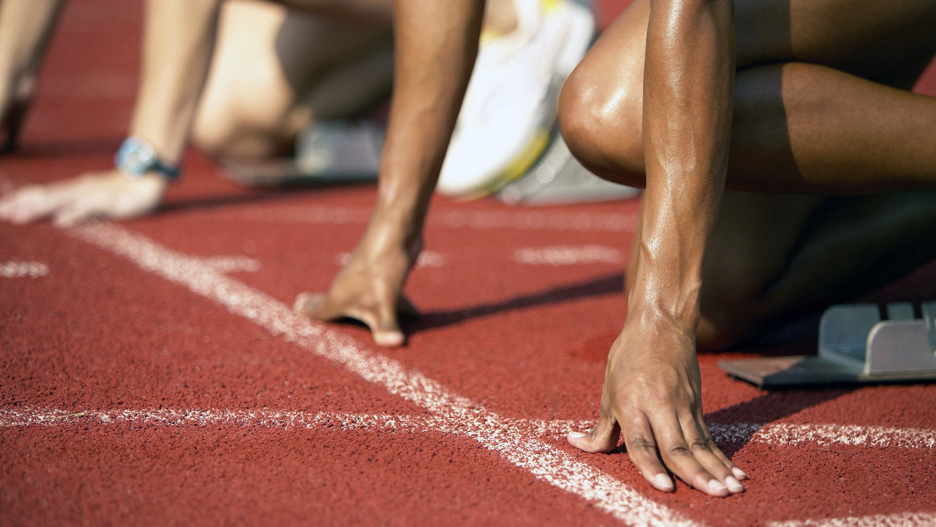 城市与赛事合作推动赛事周边旅游产品打包销售,赛事带动城市的发展