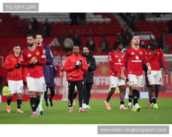 阿森纳防守轮换：教练强化中卫与边卫间的相互覆盖