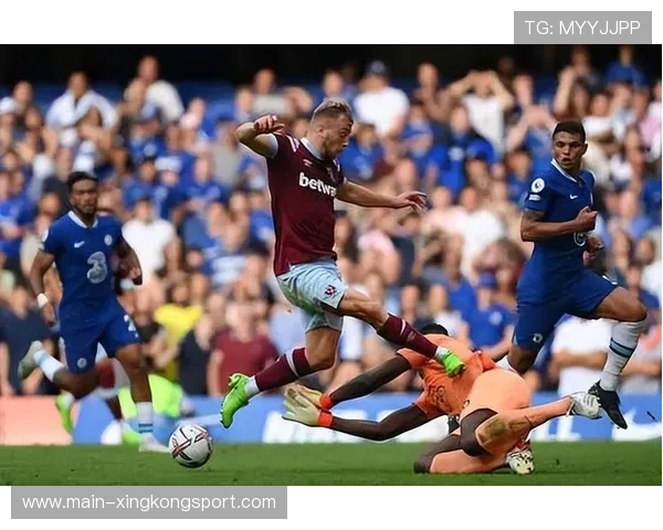 明着黑？英超官方：VAR检查后，认为迈克尔基恩手臂处于合理位置，ufc迈克尔基耶萨