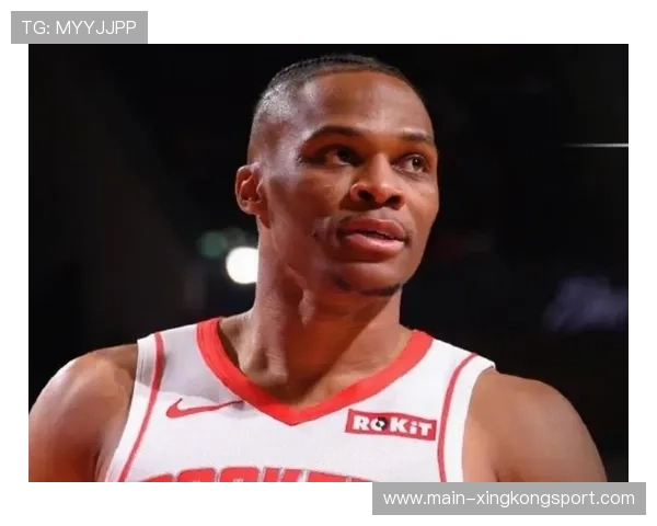 霸气！威少连造亚历山大犯规后放话：他不会防守，威少与亚当斯